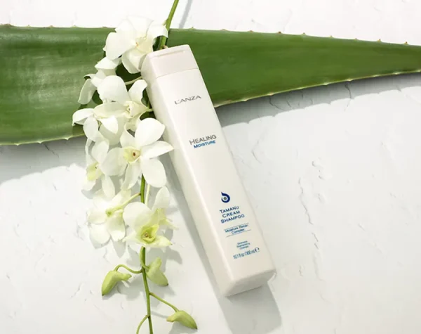 L'anza Healing Moisture Tamanu Cream shampoo